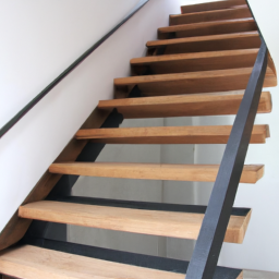 Construire un Escalier de Secours Conforme aux Normes Bourg-en-Bresse